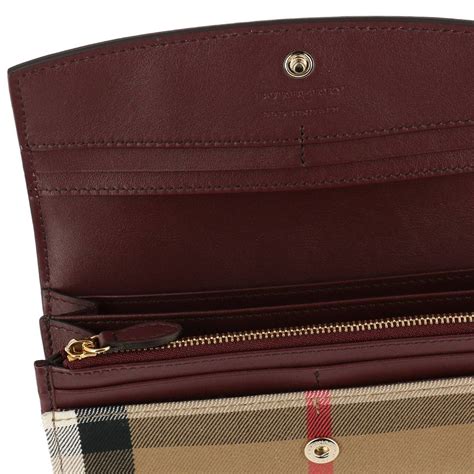 discount burberry wallets.